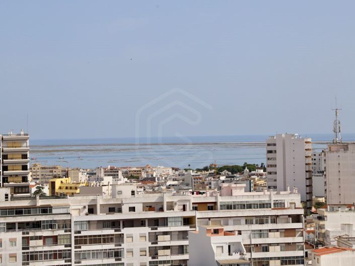 Image No.37-2 Bed Apartment for sale