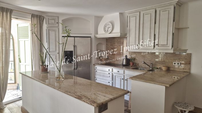 Image No.4-Appartement de 3 chambres à vendre à Saint-Tropez