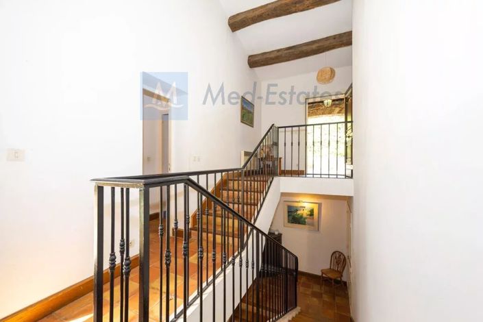 Image No.15-6 Bed House for sale