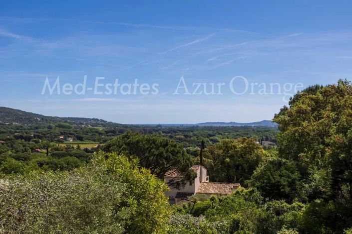 Image No.28-6 Bed House for sale