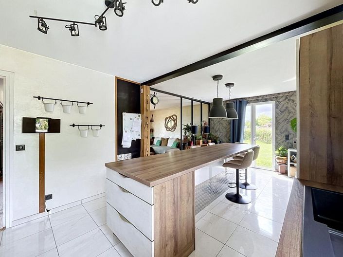 Image No.12-3 Bed House for sale
