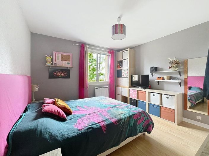 Image No.21-3 Bed House for sale