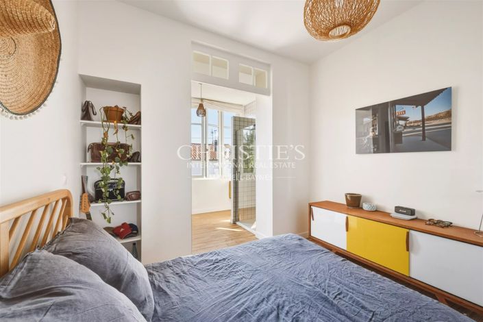 Image No.10-4 Bed House for sale