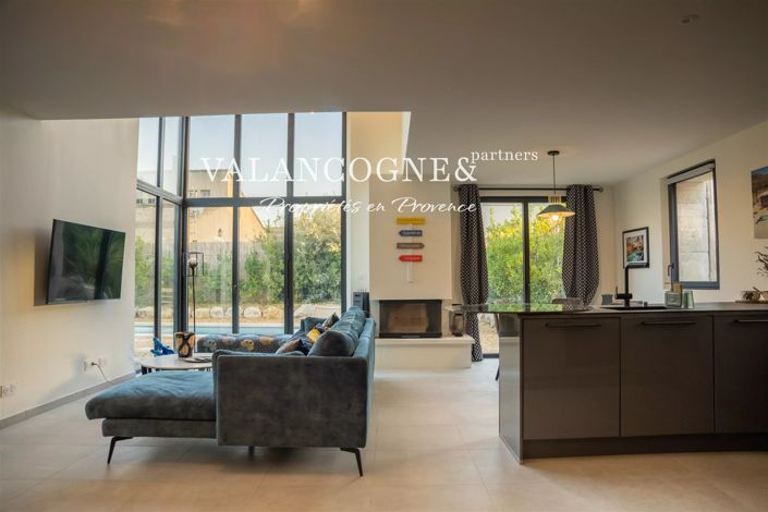 Image No.9-3 Bed House for sale