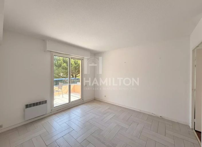 Image No.7-Apartment for sale