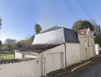1 - Saint-Jean-d'Angély, Maison