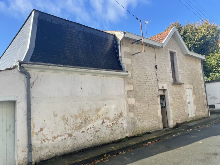 Image No.2-Maison de 4 chambres à vendre à Saint-Jean-d'Angély