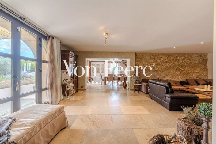 Image No.9-9 Bed House for sale