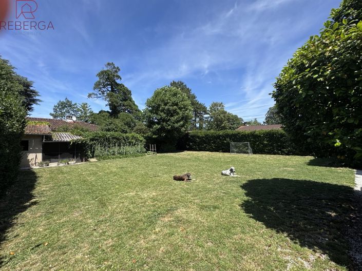 Image No.43-5 Bed House for sale