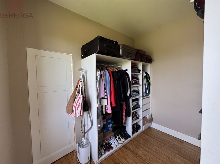 Image No.47-5 Bed House for sale