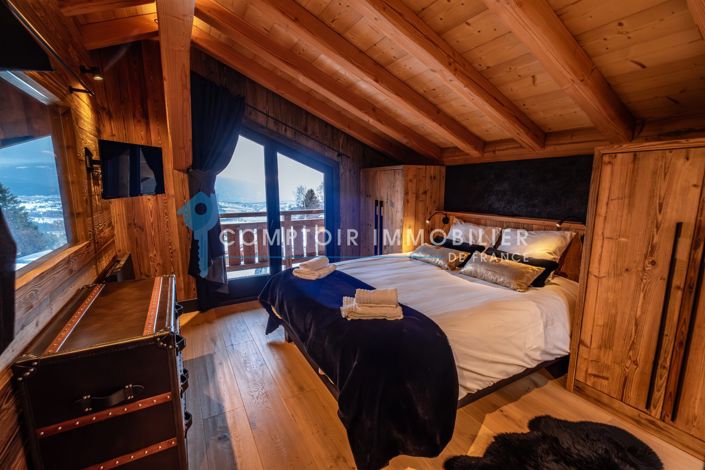 Image No.12-4 Bed House for sale