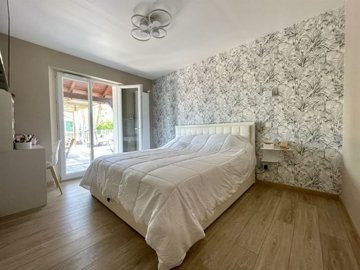 au3tas5m8058g6129