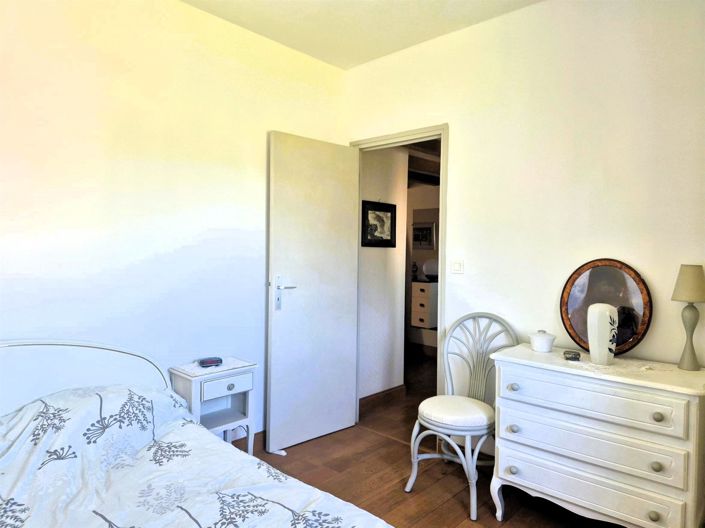 Image No.23-4 Bed House for sale