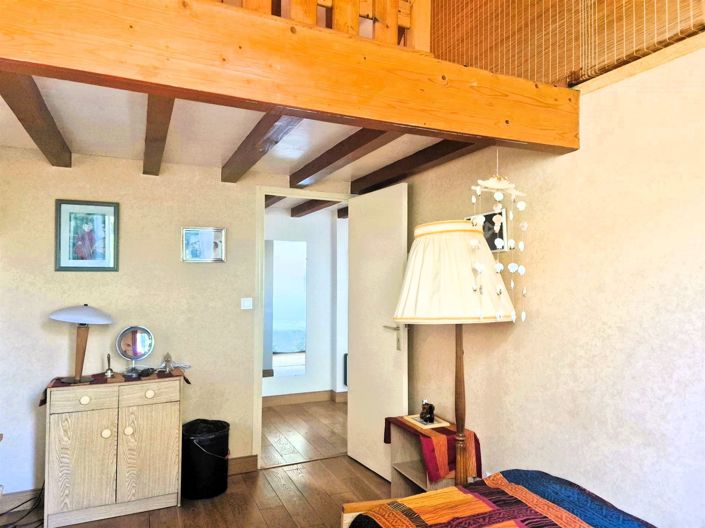 Image No.24-4 Bed House for sale