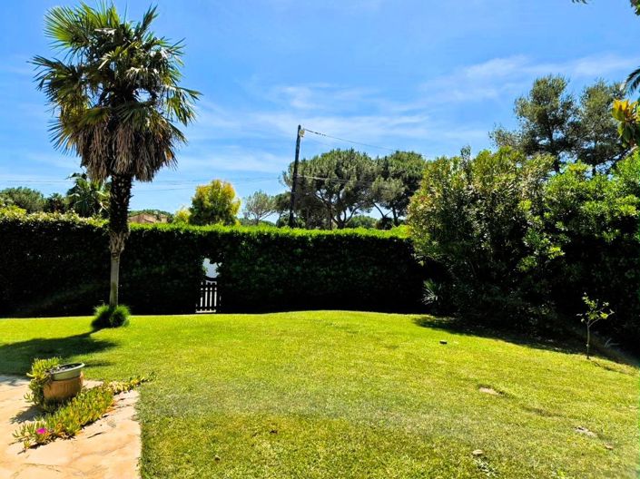 Image No.40-4 Bed House for sale
