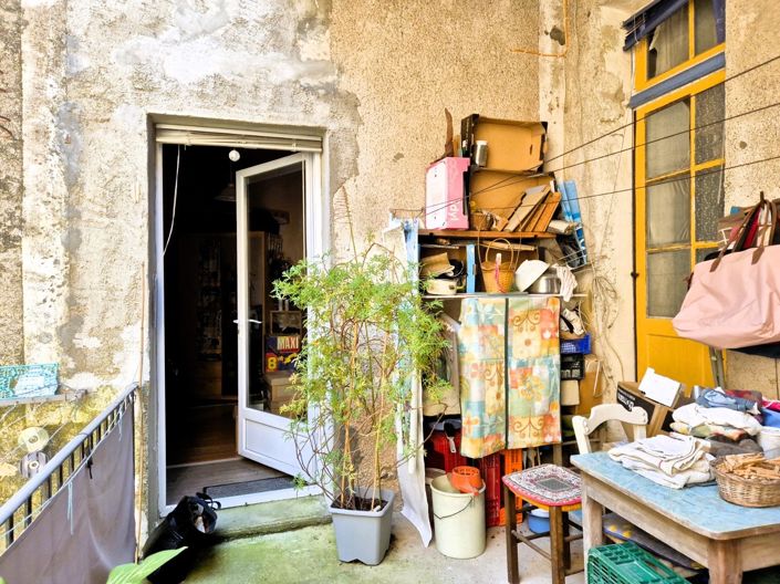 Image No.16-7 Bed House for sale