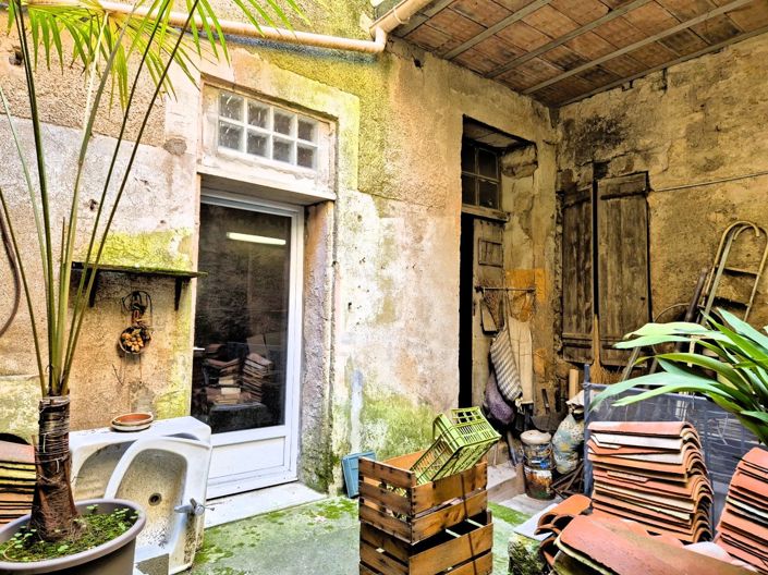 Image No.4-7 Bed House for sale