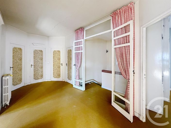 Image No.9-4 Bed House for sale