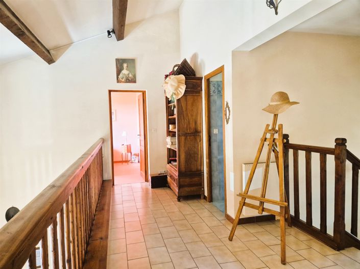 Image No.10-5 Bed House for sale