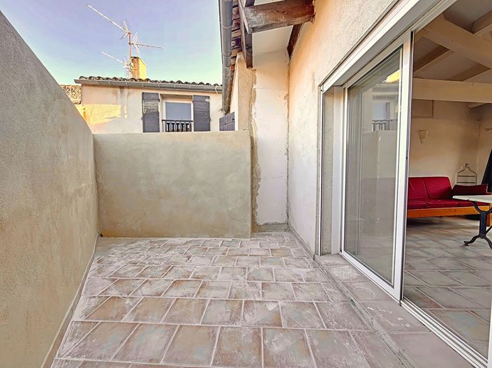 Image No.13-6 Bed House for sale