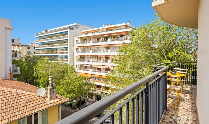 Image No.5-Appartement de 2 chambres à vendre à Antibes