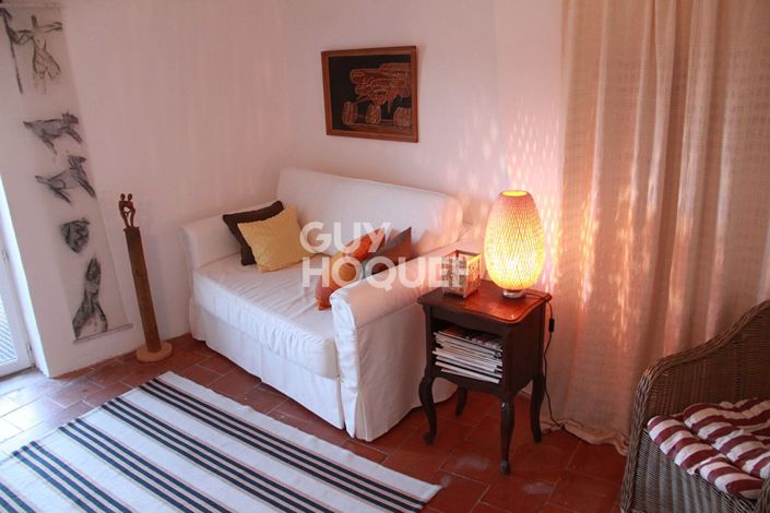 Image No.14-2 Bed House for sale