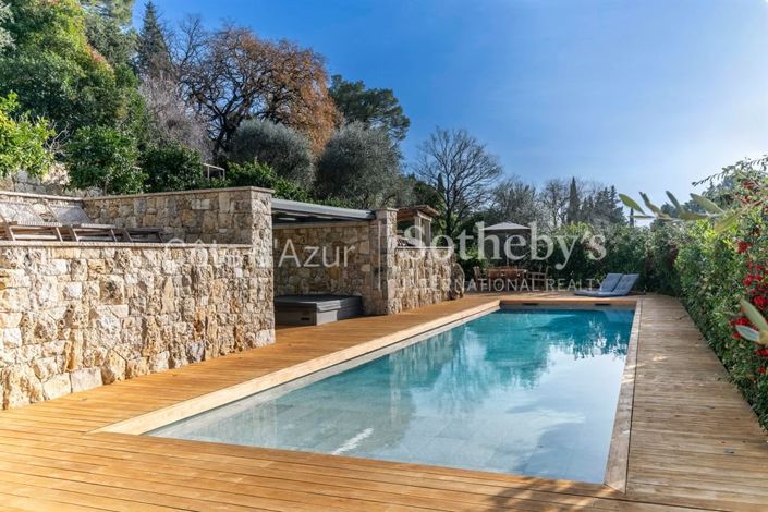 Image No.2-4 Bed Property for sale