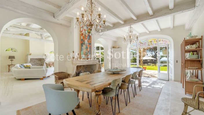 Image No.4-4 Bed House for sale
