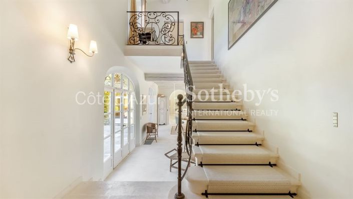 Image No.8-4 Bed House for sale