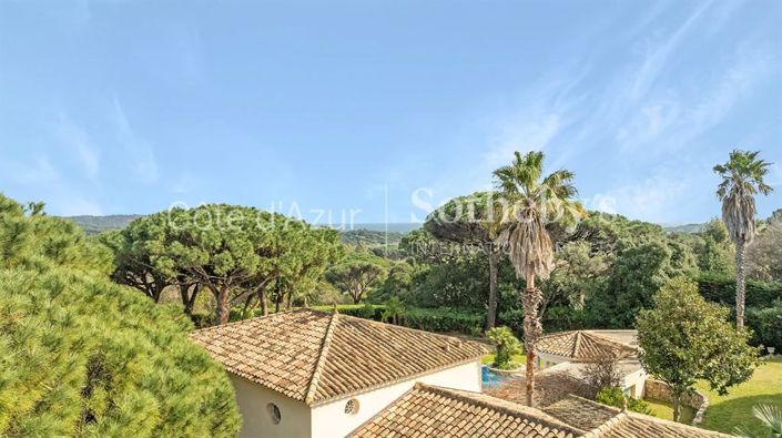 Image No.20-5 Bed House for sale