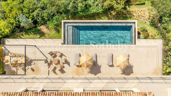Image No.3-5 Bed Property for sale