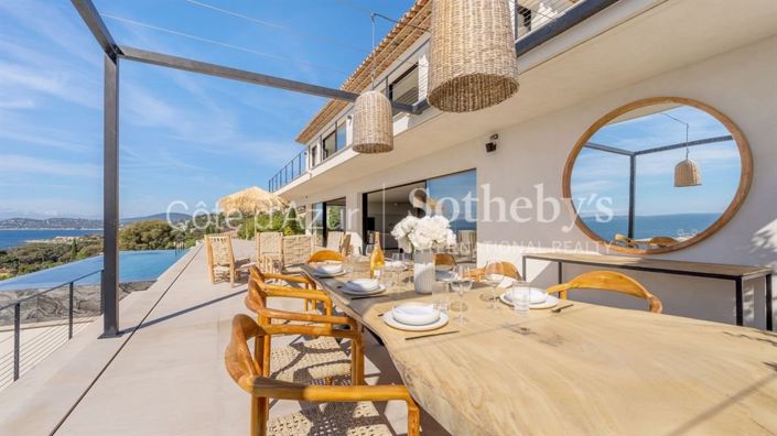 Image No.4-5 Bed Property for sale