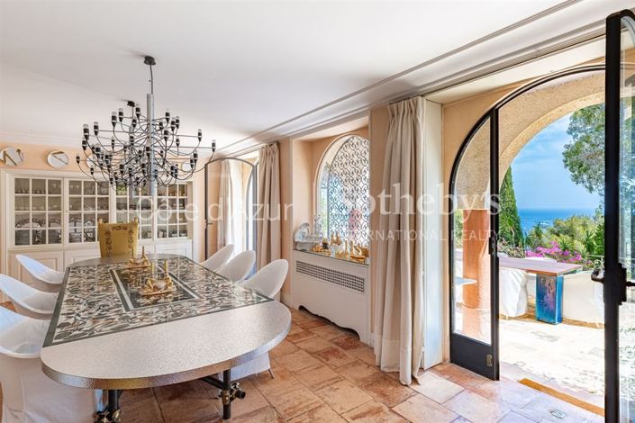 Image No.9-7 Bed House for sale