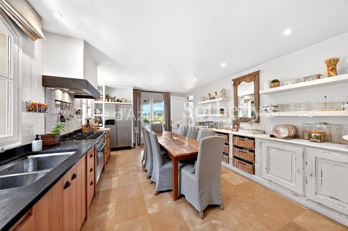 Image No.8-Propriété de 5 chambres à vendre à Mougins