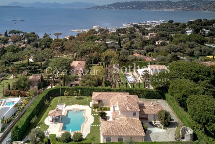 Image No.4-Propriété de 5 chambres à vendre à Alpes-Maritimes