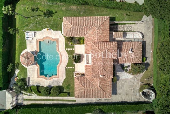 Image No.5-Propriété de 5 chambres à vendre à Alpes-Maritimes