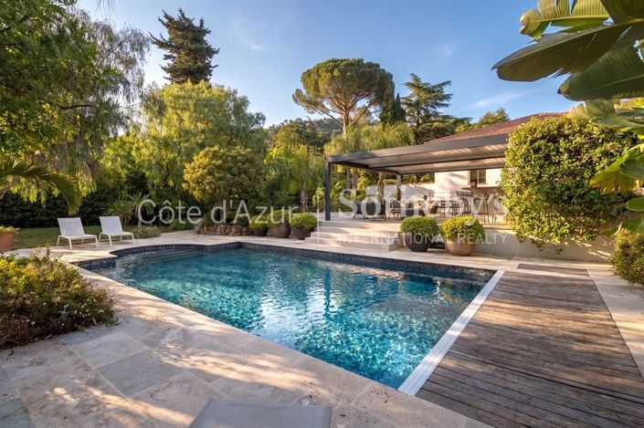 Image No.2-5 Bed House for sale