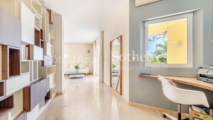 Image No.6-Propriété de 5 chambres à vendre à Grimaud