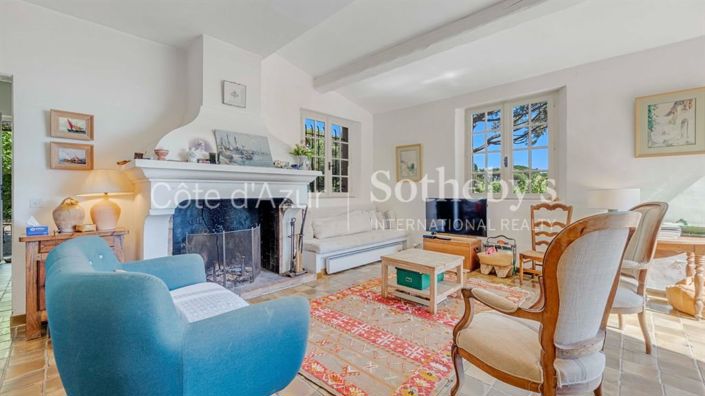 Image No.10-5 Bed House for sale