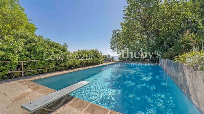 Image No.6-5 Bed House for sale