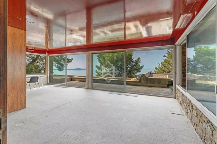 Image No.15-5 Bed House for sale