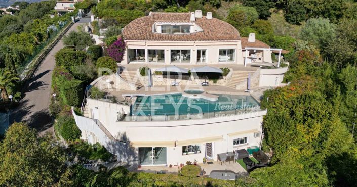 Image No.2-Maison de 8 chambres à vendre à Cagnes-sur-Mer