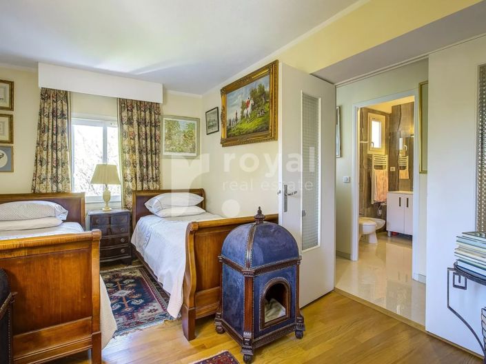 Image No.13-3 Bed House for sale