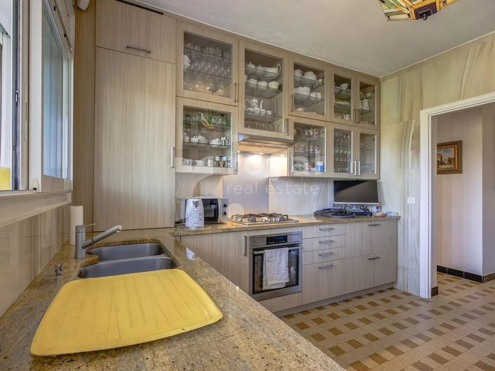 Image No.20-3 Bed House for sale