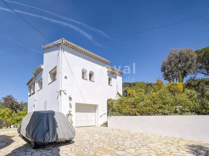 Image No.29-3 Bed House for sale