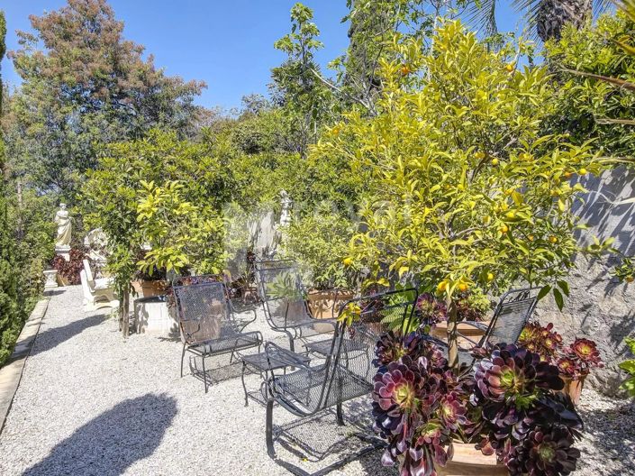 Image No.7-3 Bed House for sale