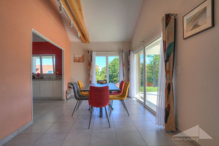Image No.7-3 Bed House for sale