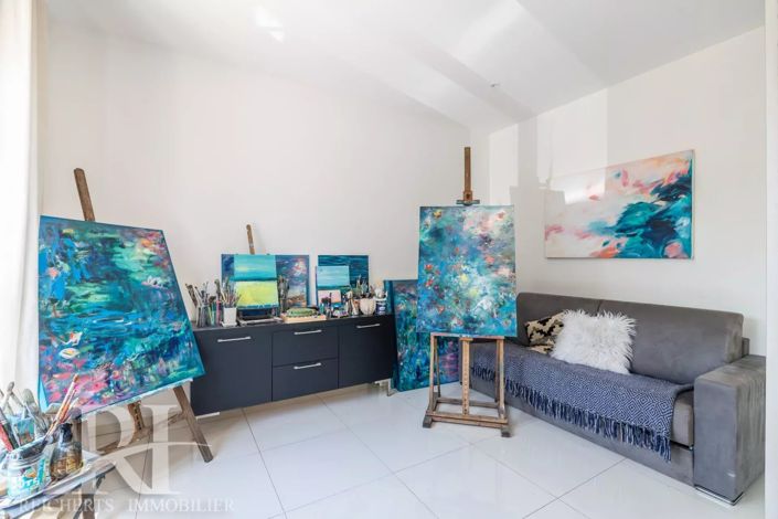 Image No.14-5 Bed House for sale