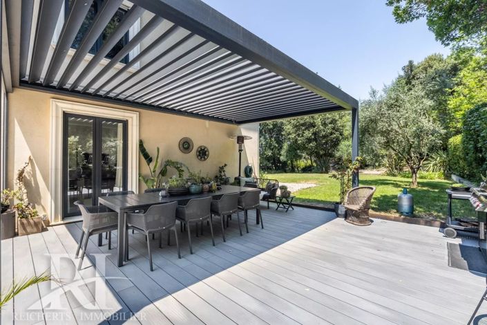 Image No.3-5 Bed House for sale