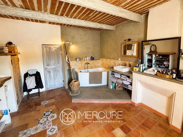 Image No.8-4 Bed Apartment for sale